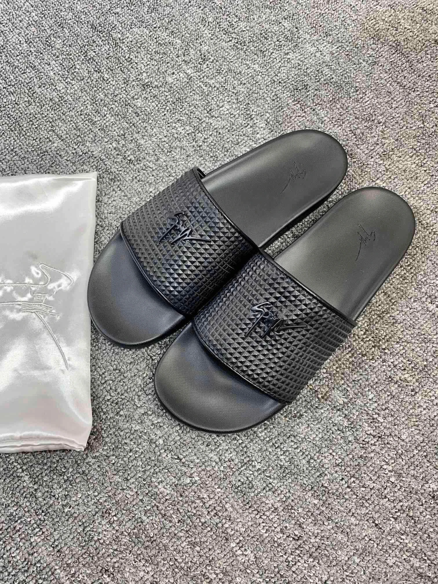 Giuseppe Zanotti Slippers — 2caa37d0