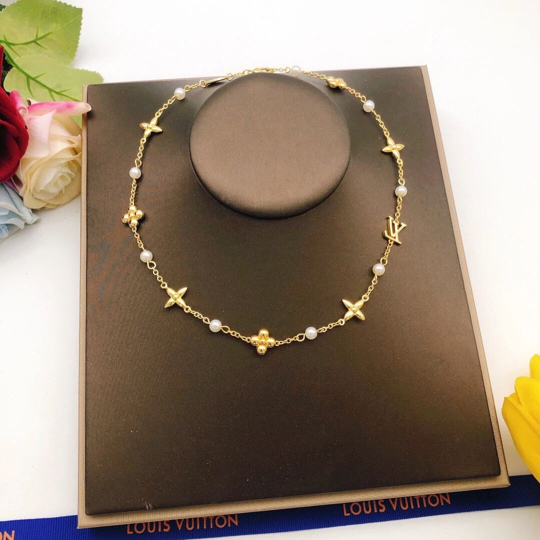 Louis Vuitton Necklaces — 163bb071