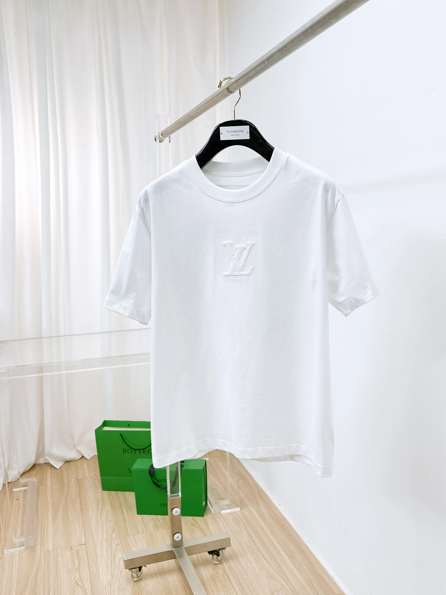 Louis Vuitton T-Shirt — 8bc444f2