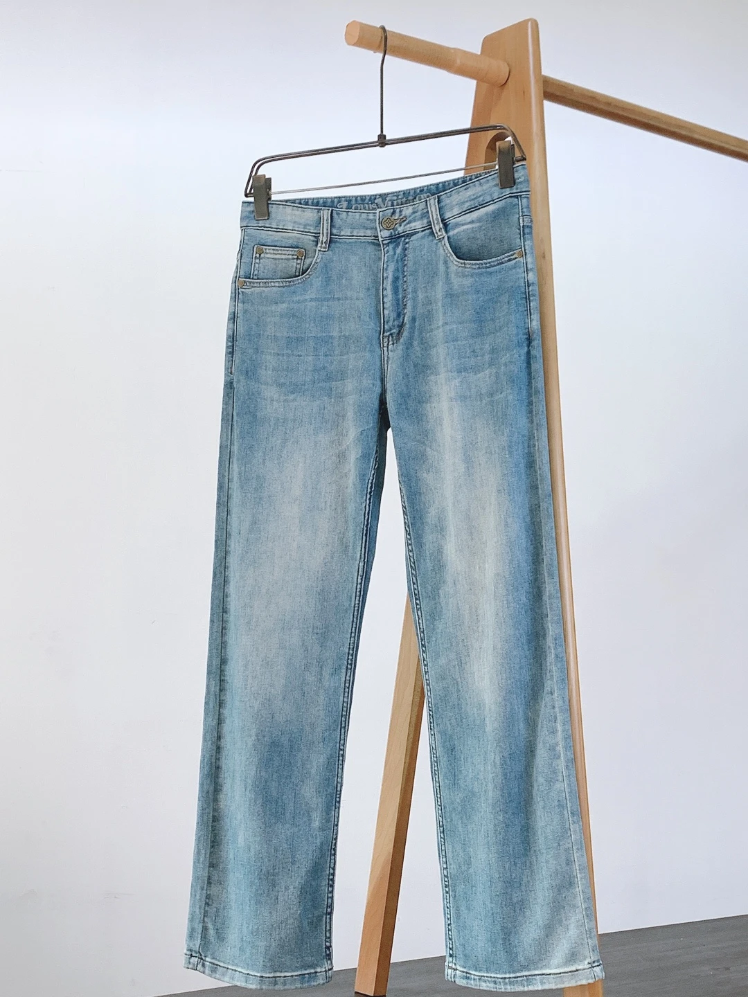 Louis Vuitton Jeans — 306913e6