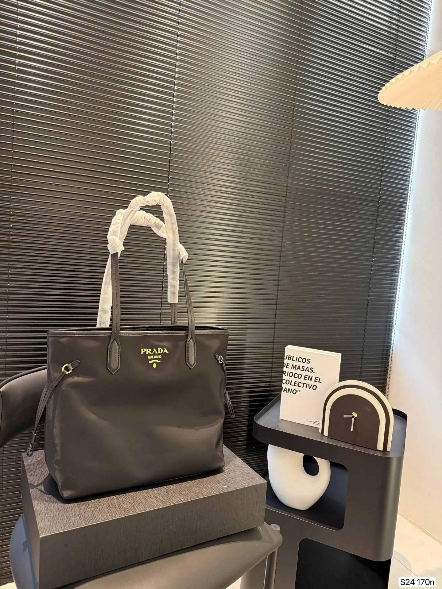 Prada Bag — 03386cf1