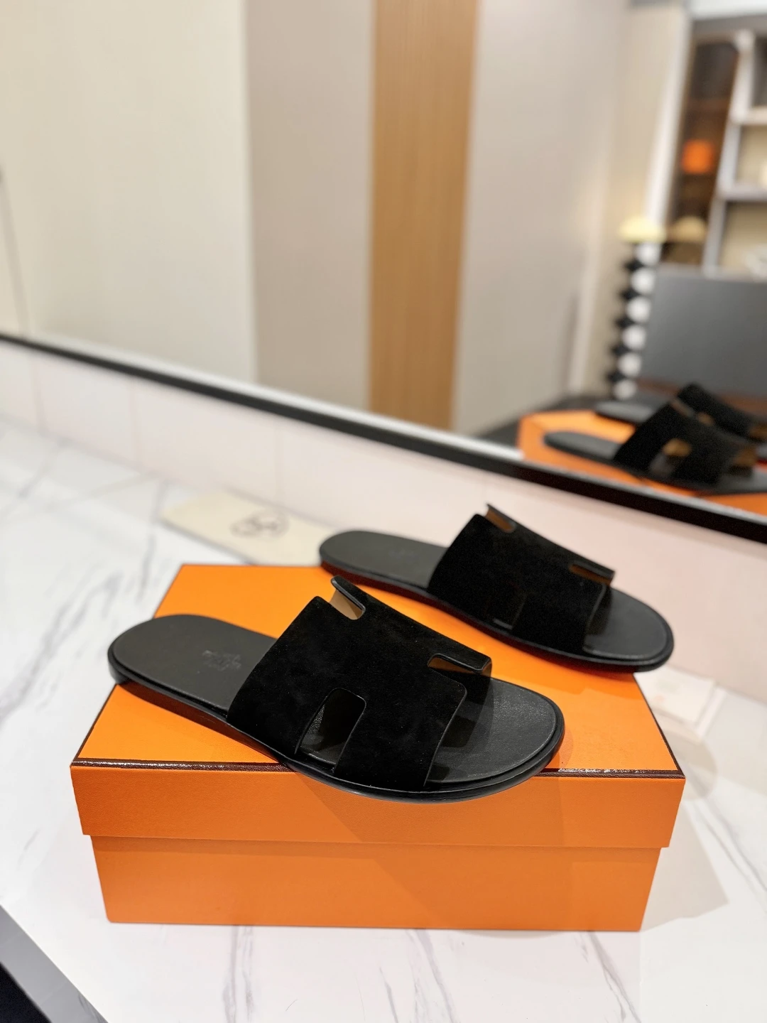 Hermès Slippers — 954cbb99