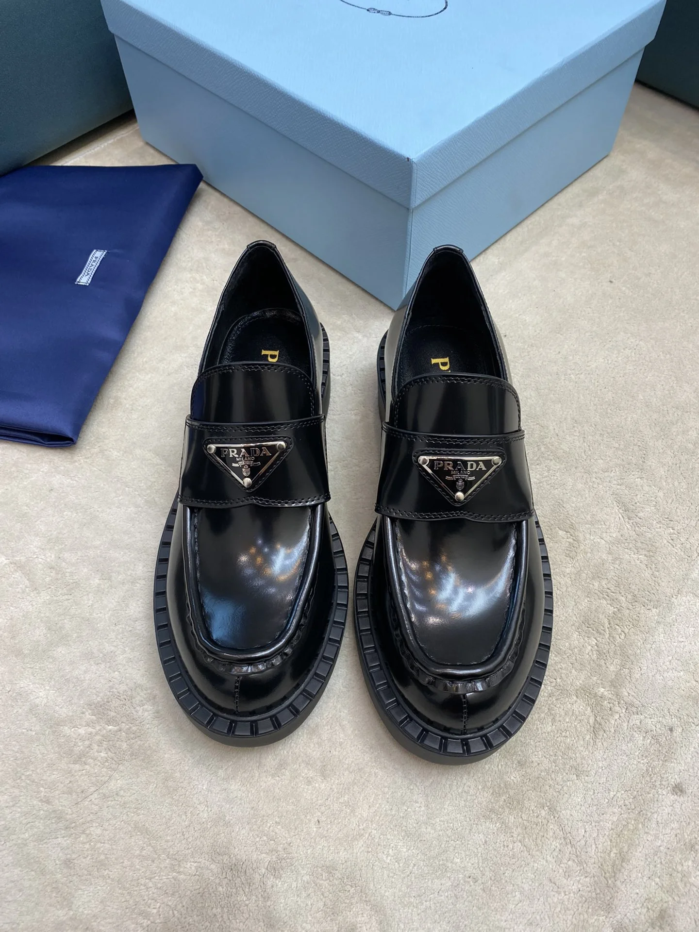 Prada Shoes — 32cdada7