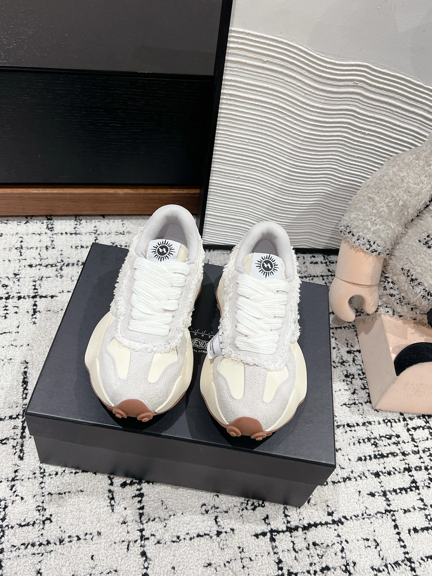 XVESSEL Sneakers — 2f9232cc