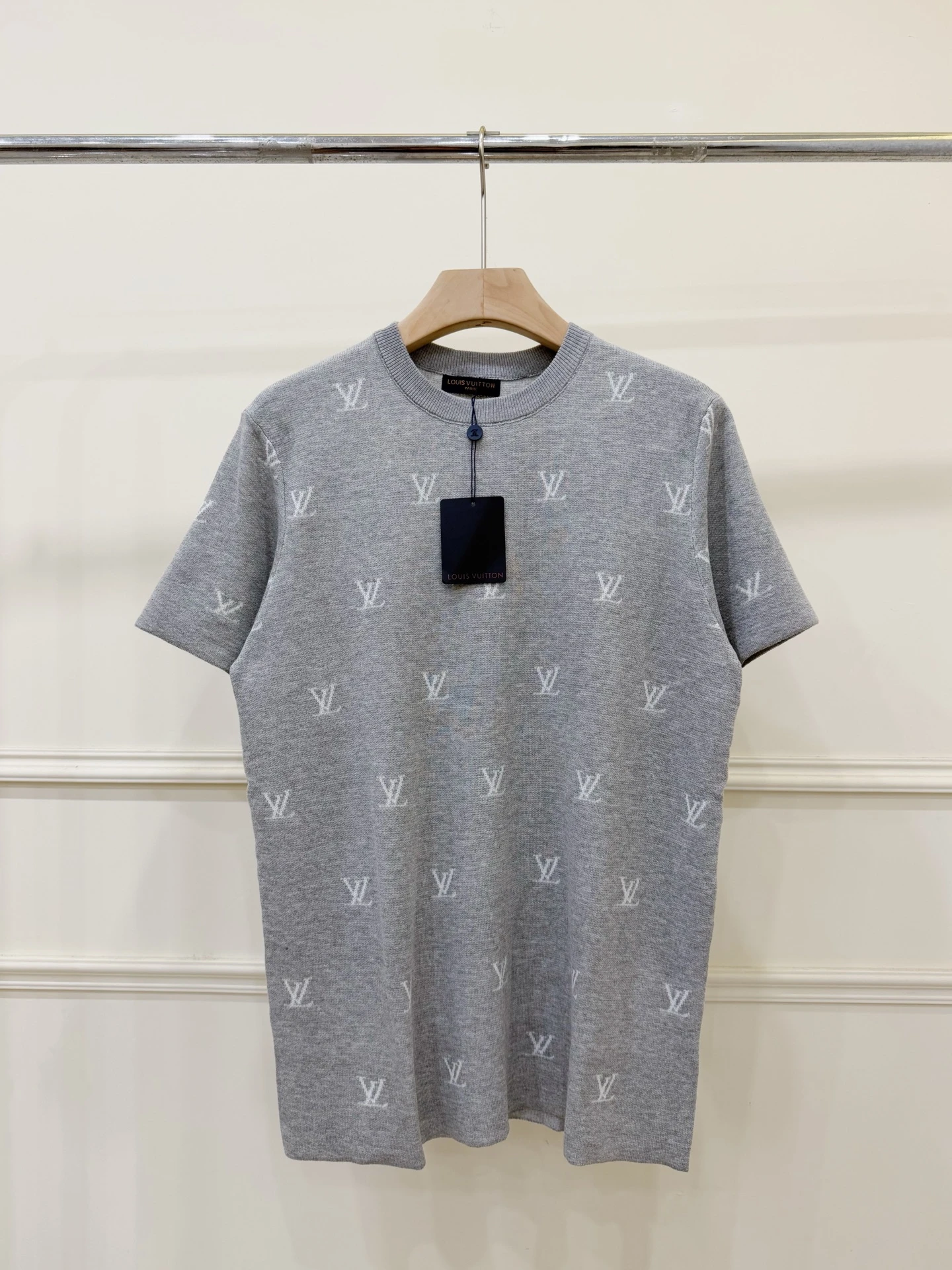 Louis Vuitton T-Shirt — 94c0e248