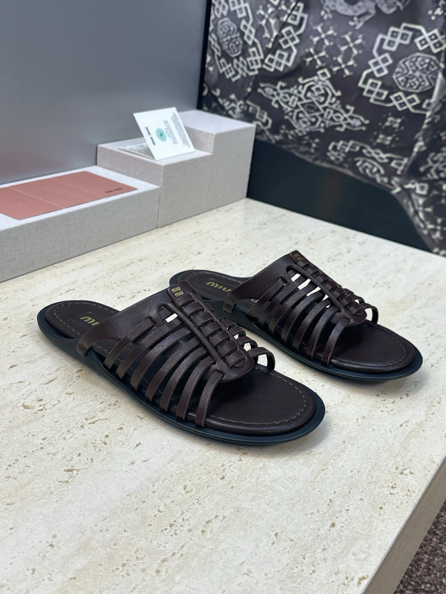 Miu Miu Slippers — 39d9570b