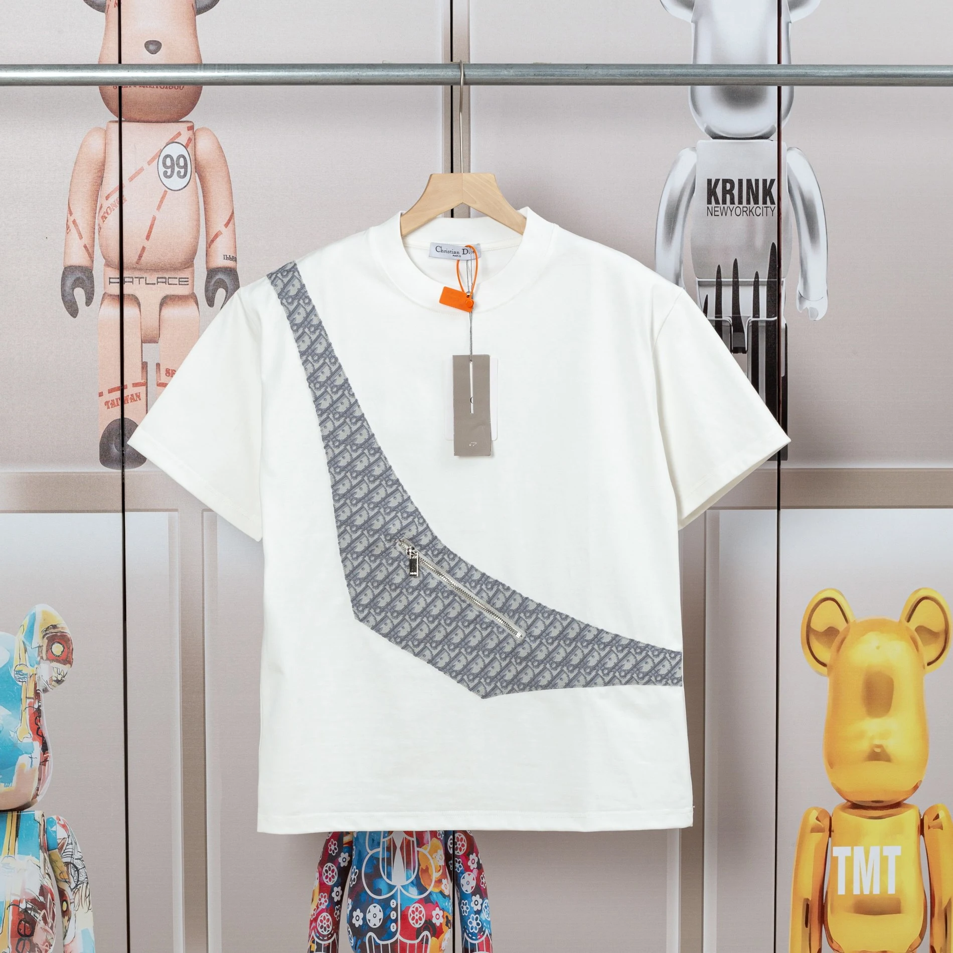 Dior T-Shirt — 5770da8c