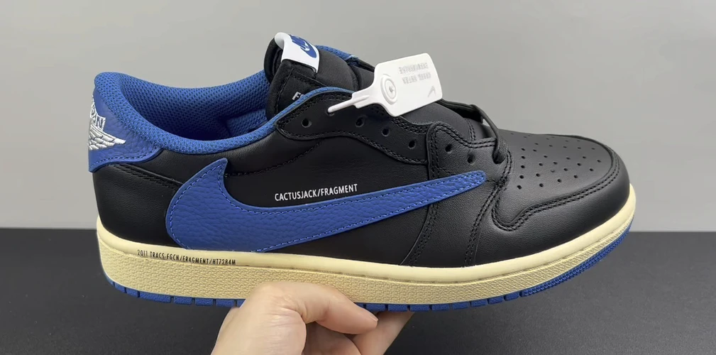 Nike Shoes — 45aa8f2e