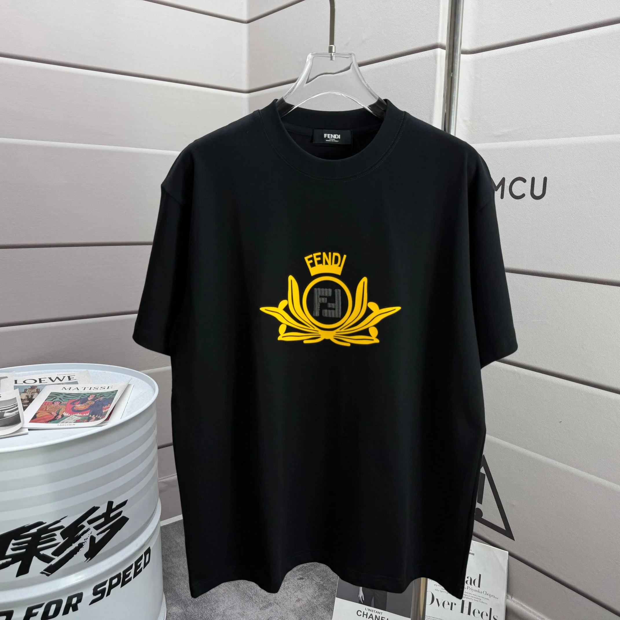 Fendi T-Shirt — c4eed419