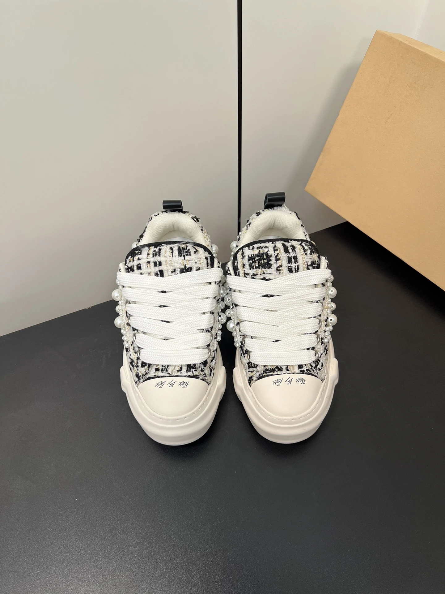 XVESSEL Sneakers — 0bd9ac80