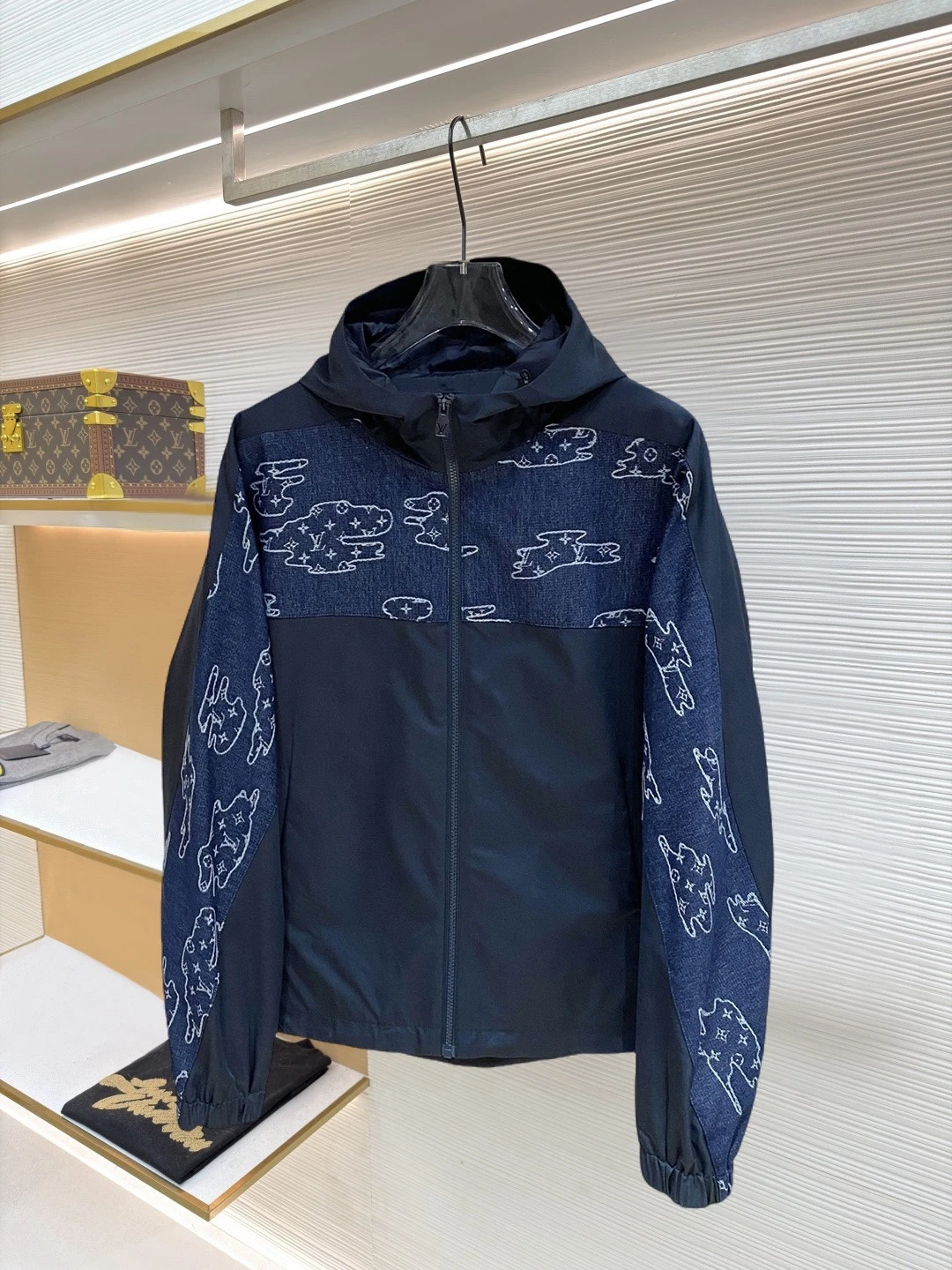 Louis Vuitton Jackets — d28dad34