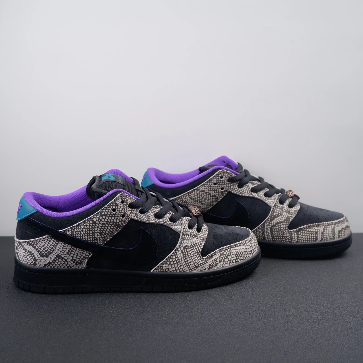 Nike Shoes — 84ebe440