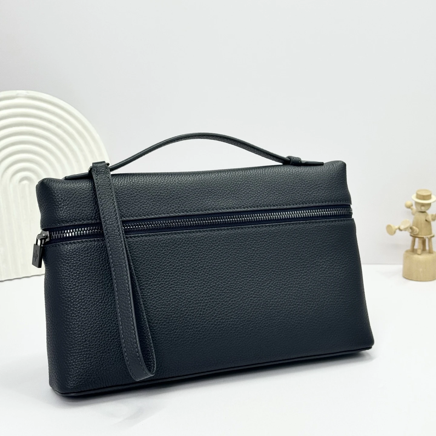 Loro Piana Handbags — 0a02723f
