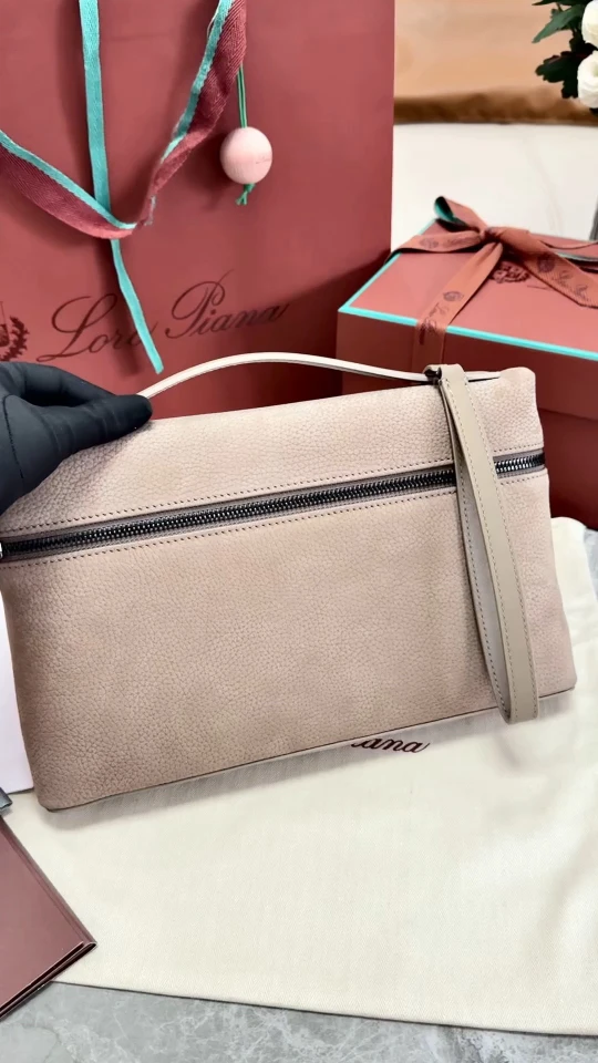 Loro Piana Handbags — 9134480c