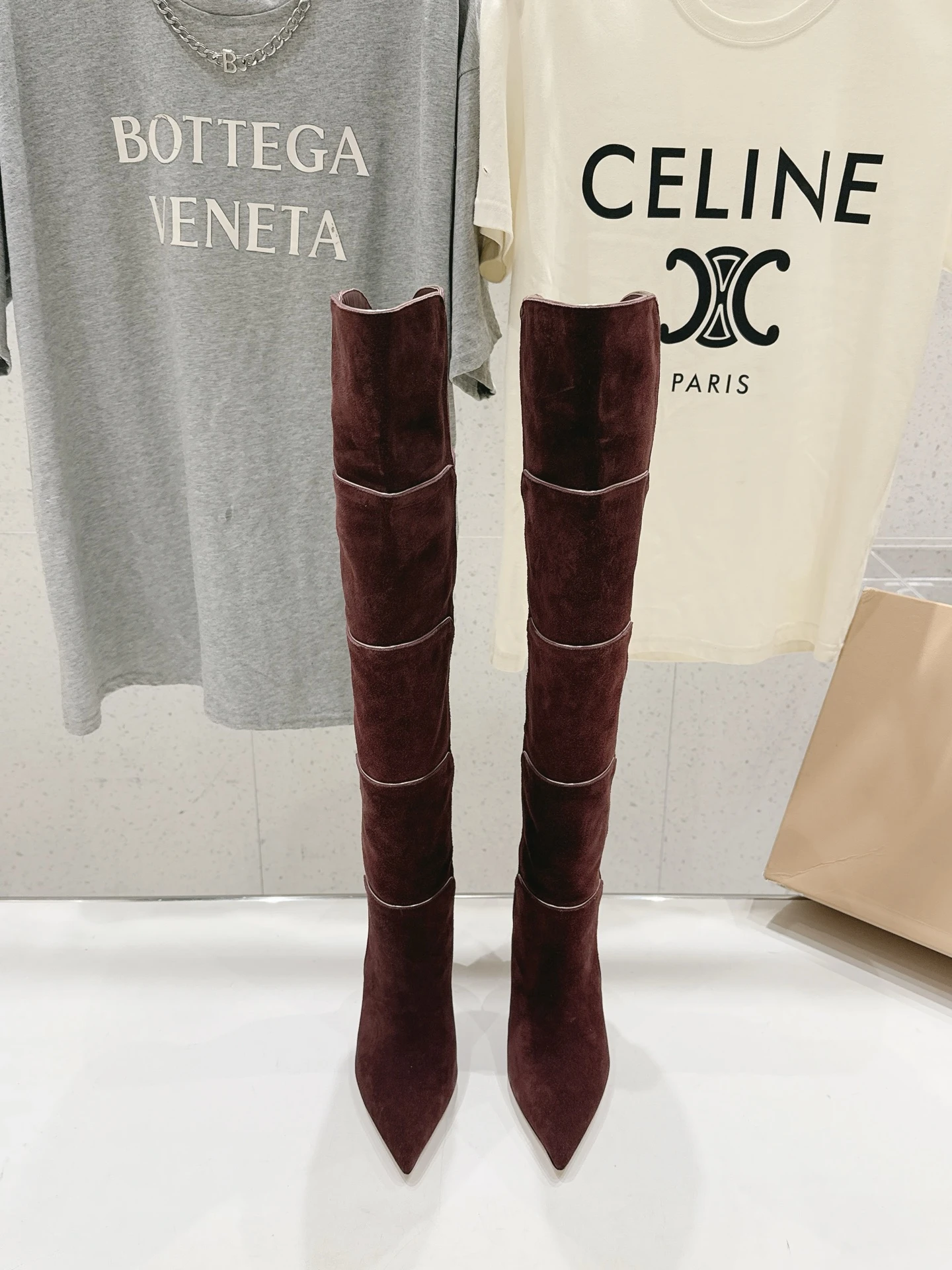 Boots — 27d9ae86