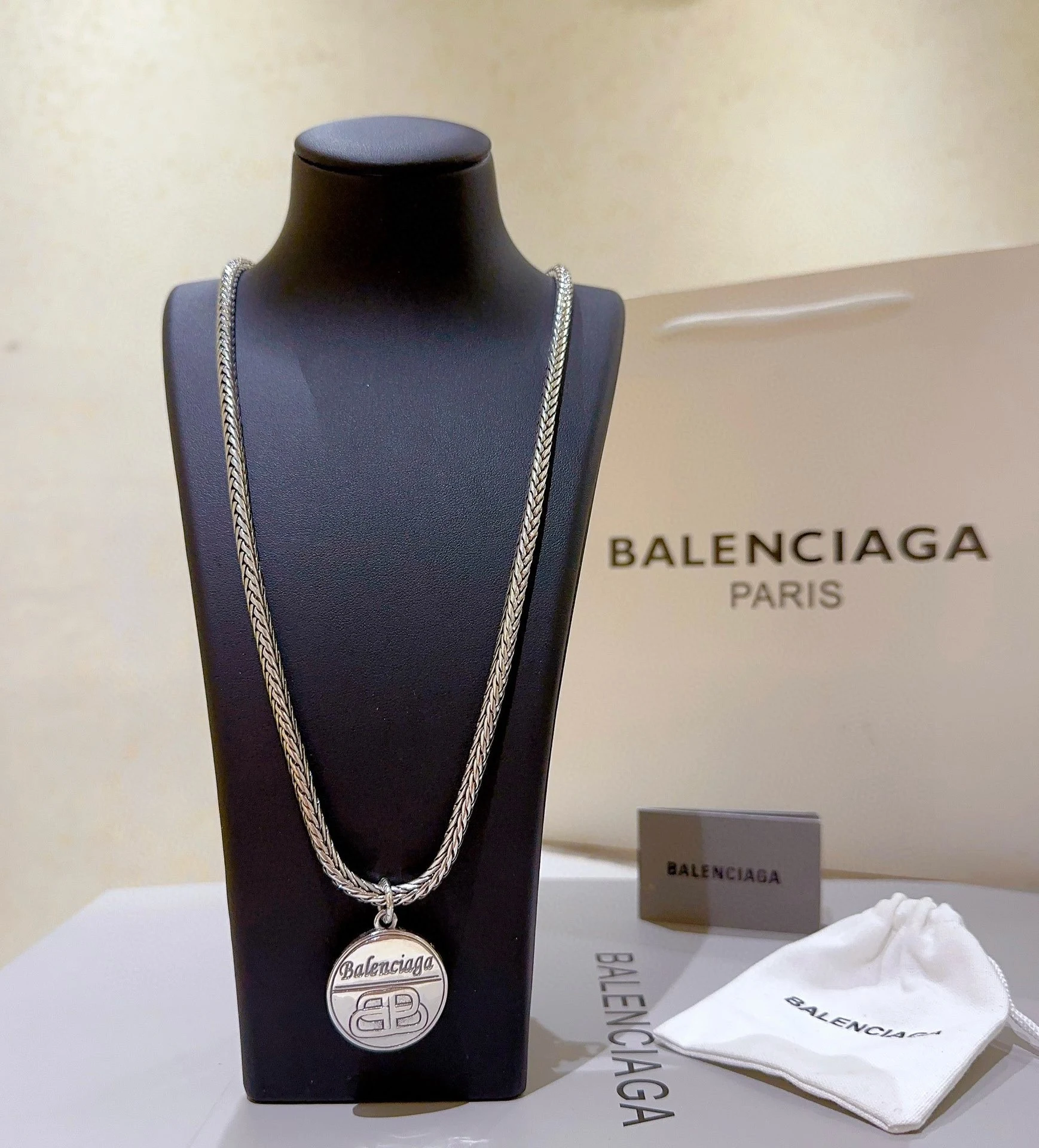 Balenciaga Jewellery — 56e3f12f