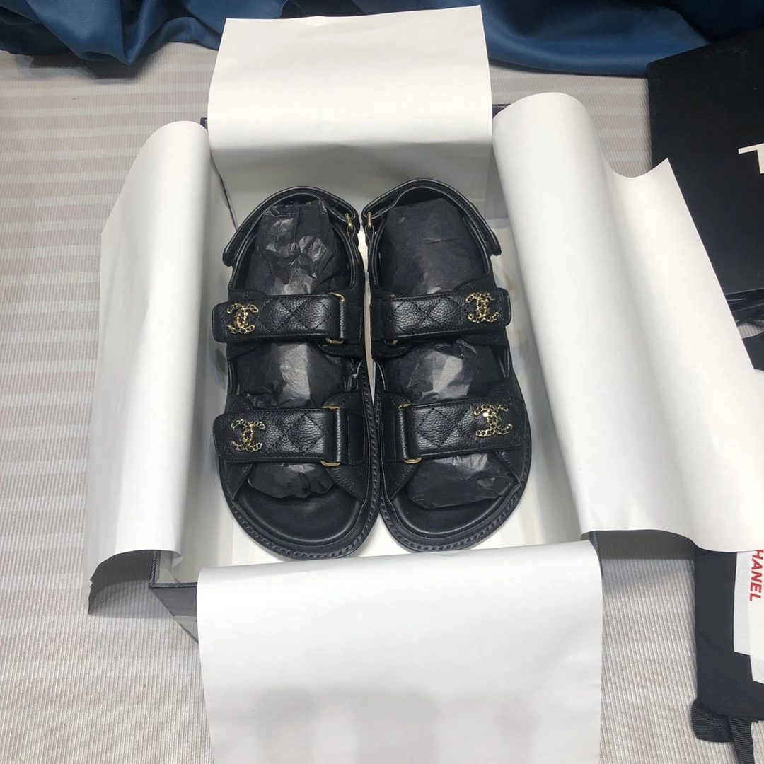 Chanel Sneakers — 451b6502