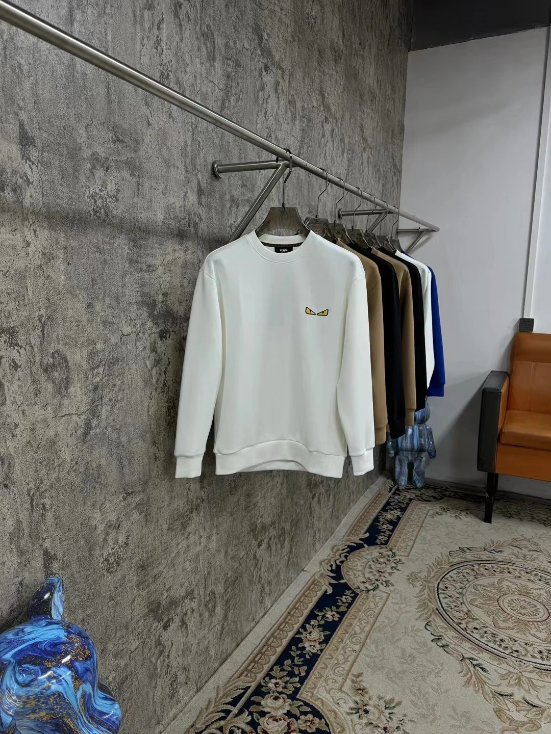 Sweatshirts — e637e52a
