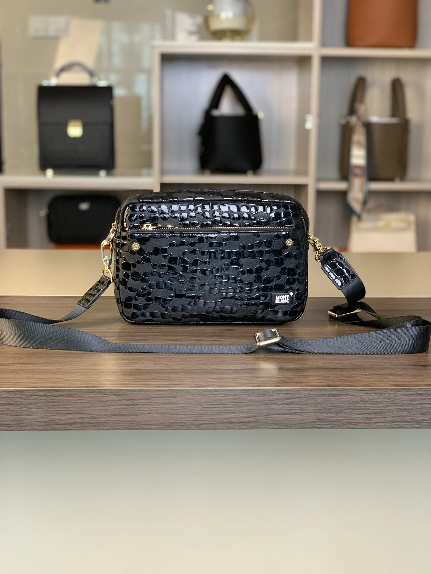 Montblanc Bag — 991f2e3d