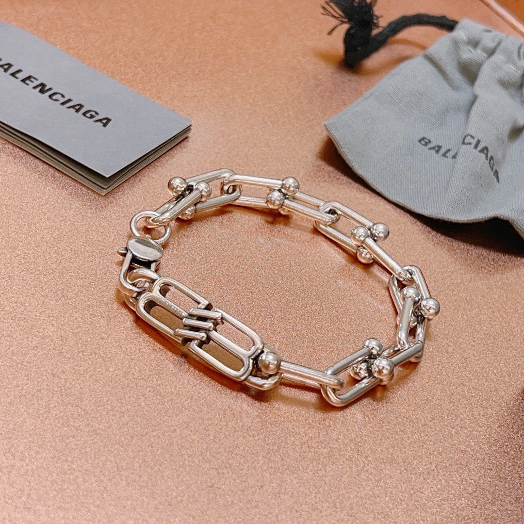 Balenciaga Jewellery — 0afea805