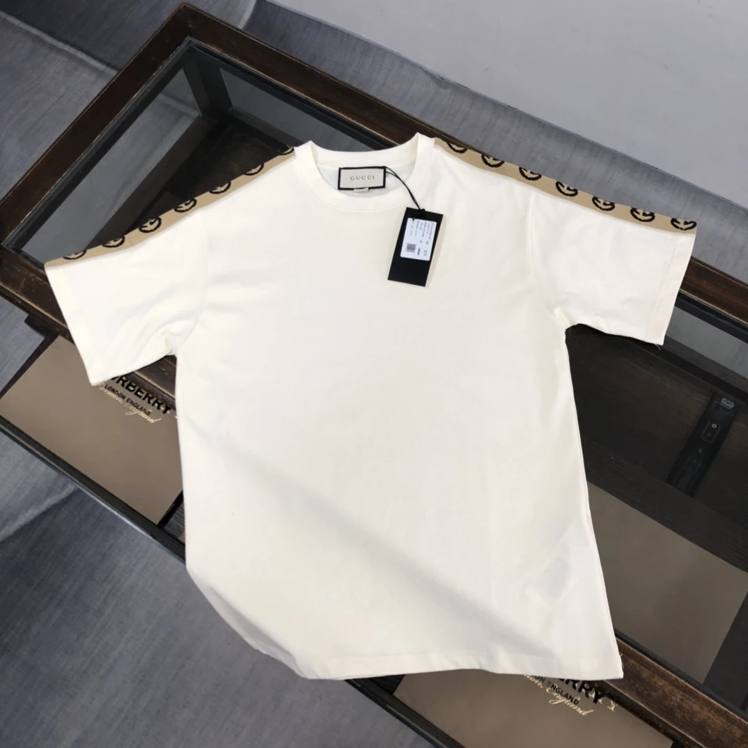 Gucci T-Shirt — ff364358