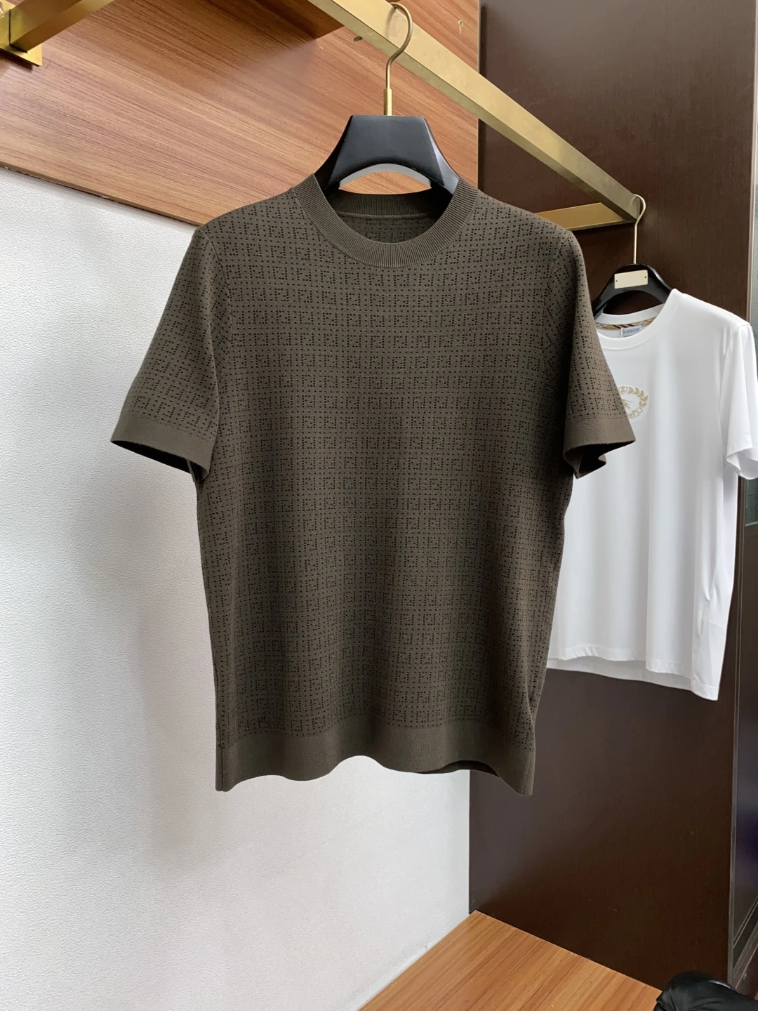 Fendi T-Shirt — d237de14