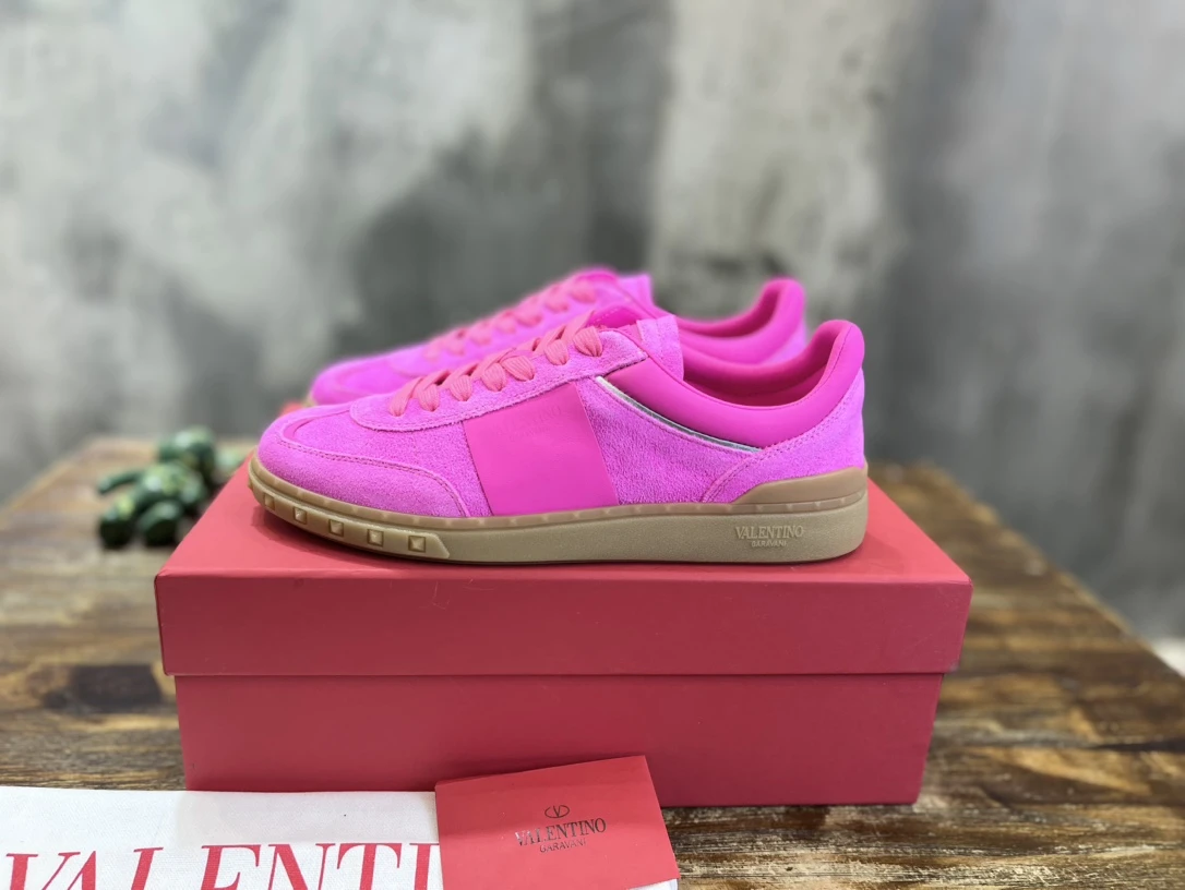 Valentino Sneakers — 89f5b283