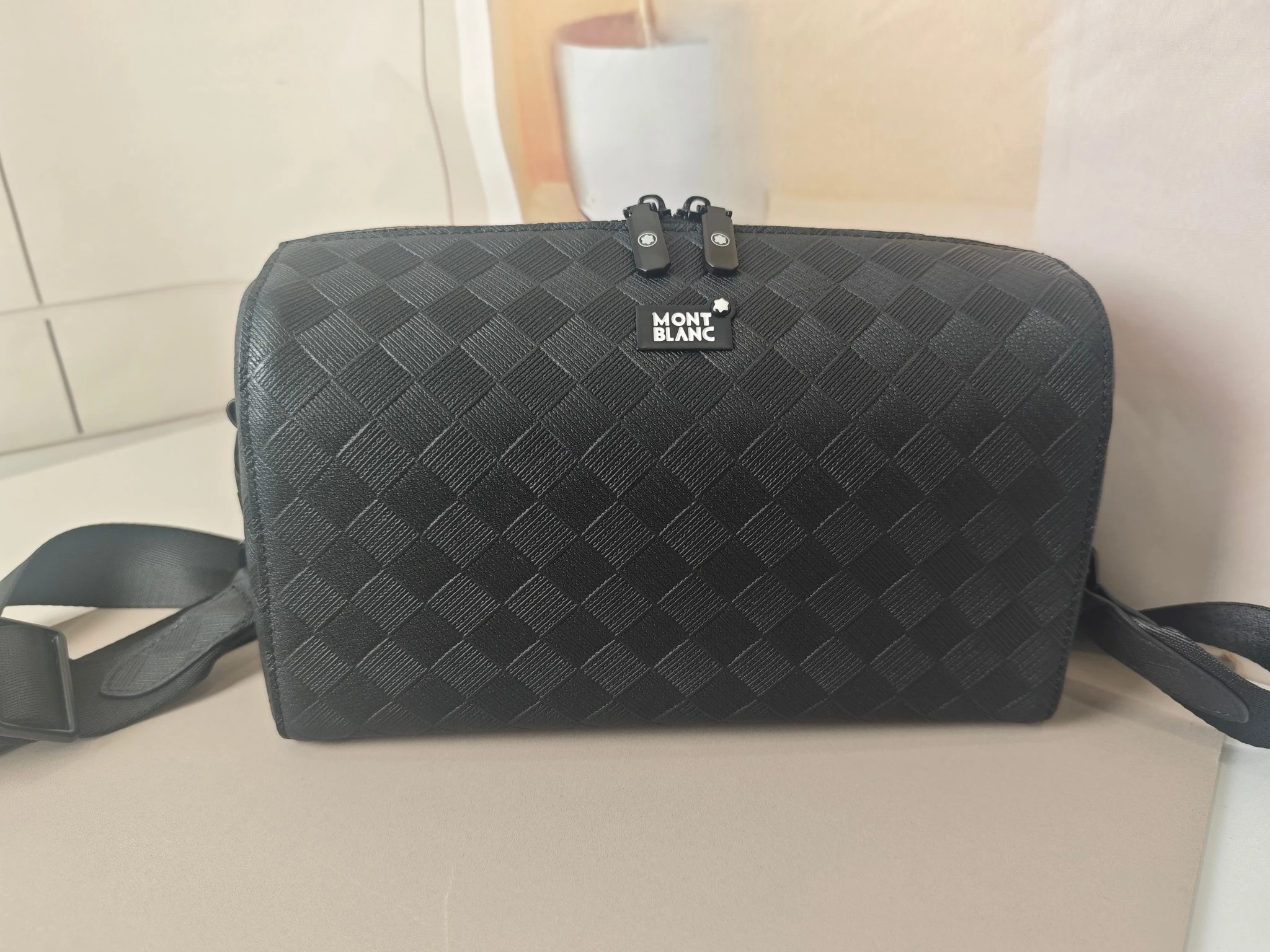 Montblanc Bag — d6f99c92