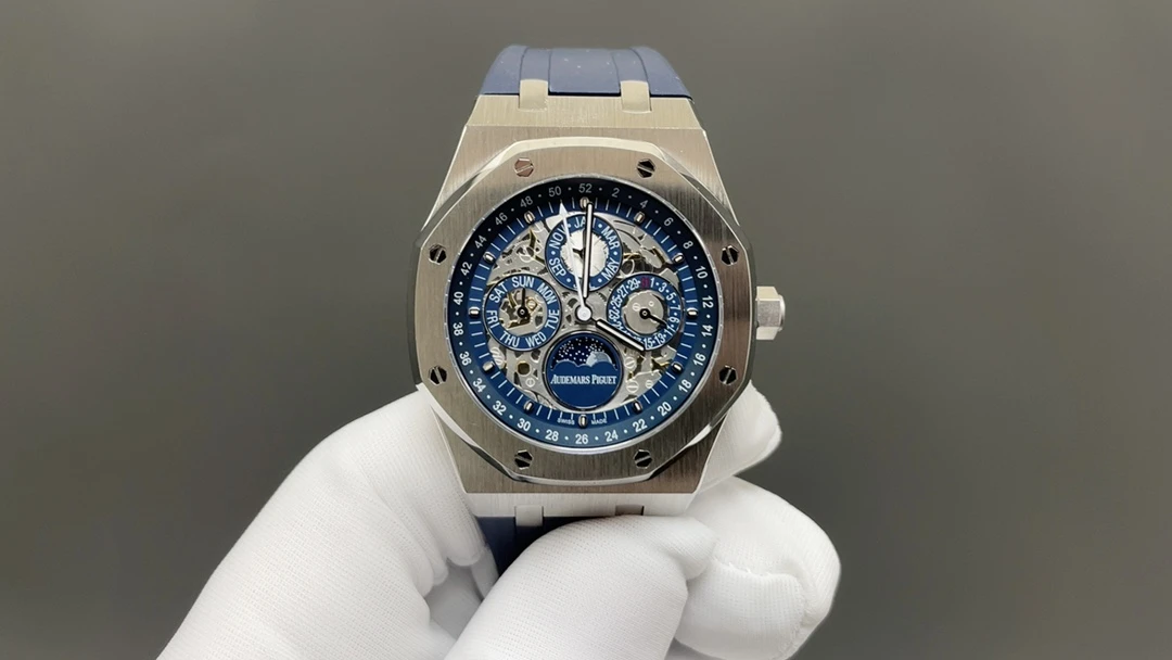 Audemars Piguet Watch — 23e69c59