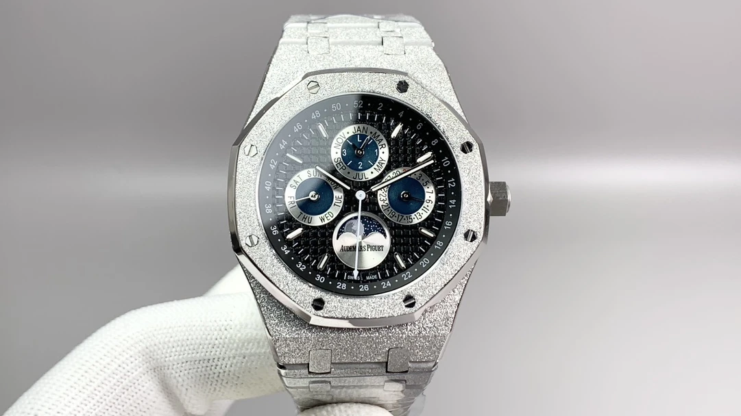 Audemars Piguet Watch — 2a4d5896