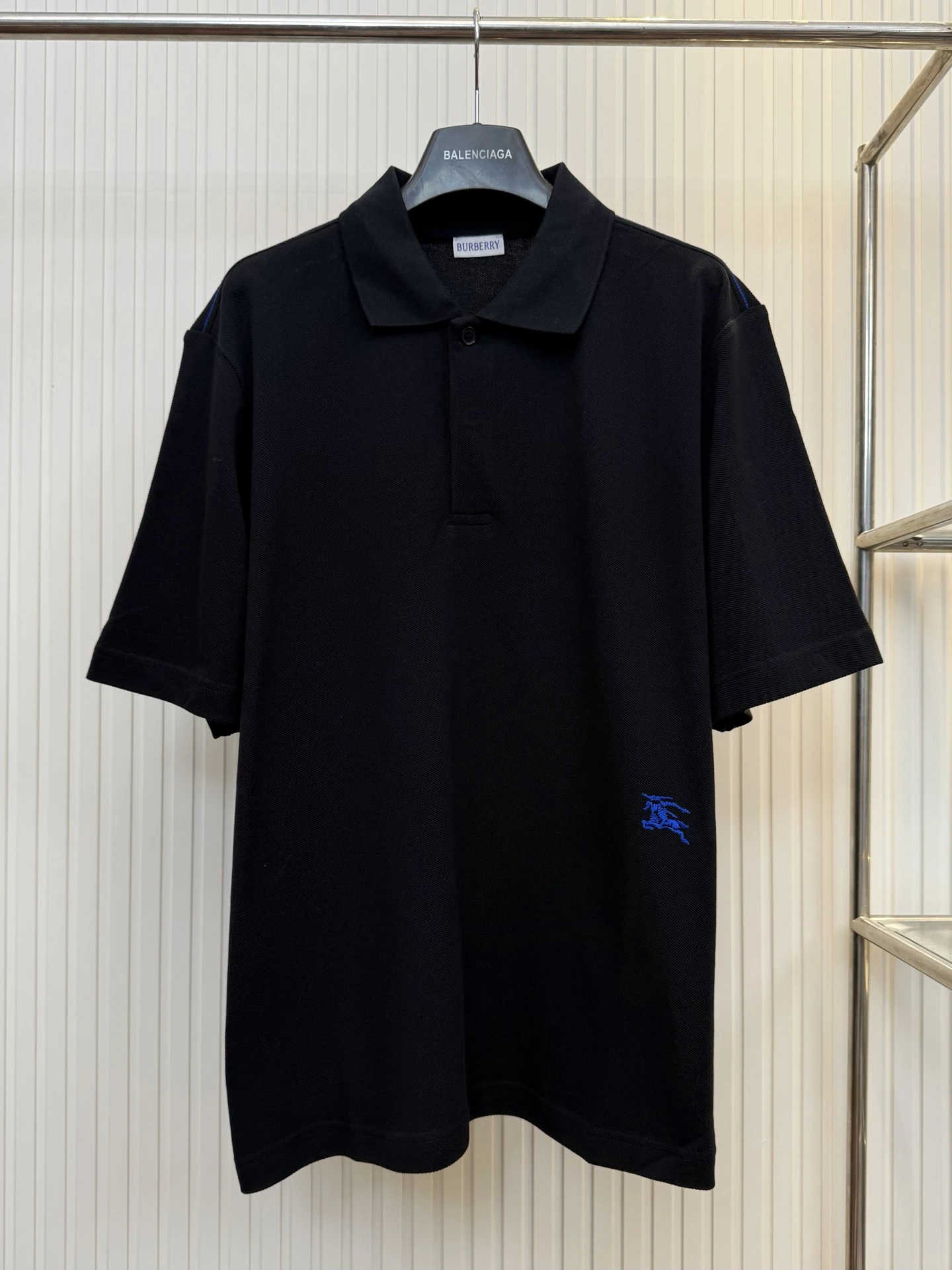 Burberry T-Shirt — f6bde2ae