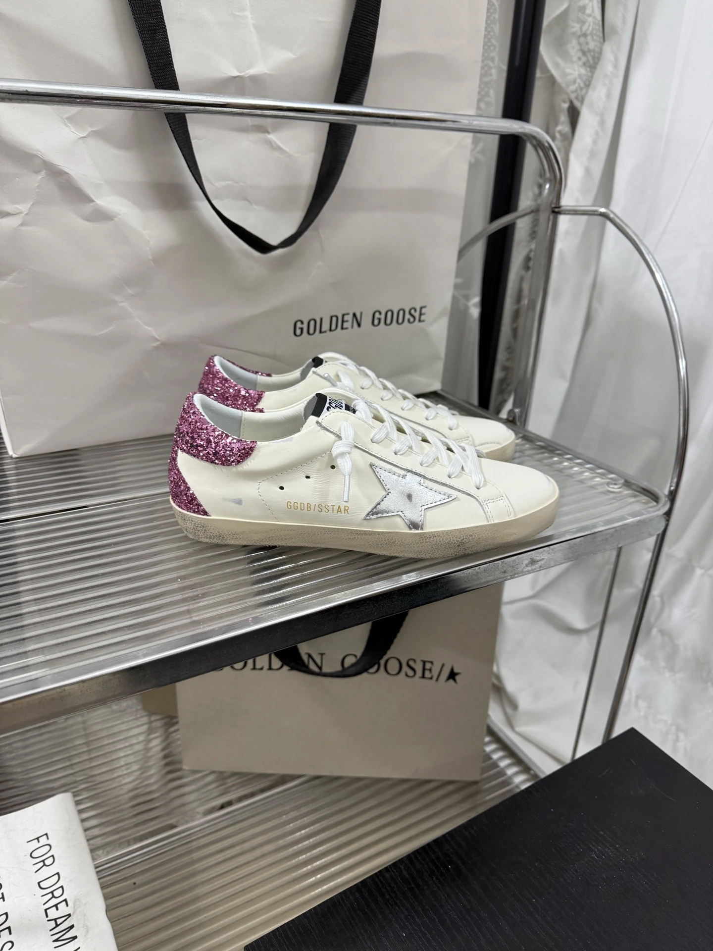 Golden Goose Sneakers — fd80ff31