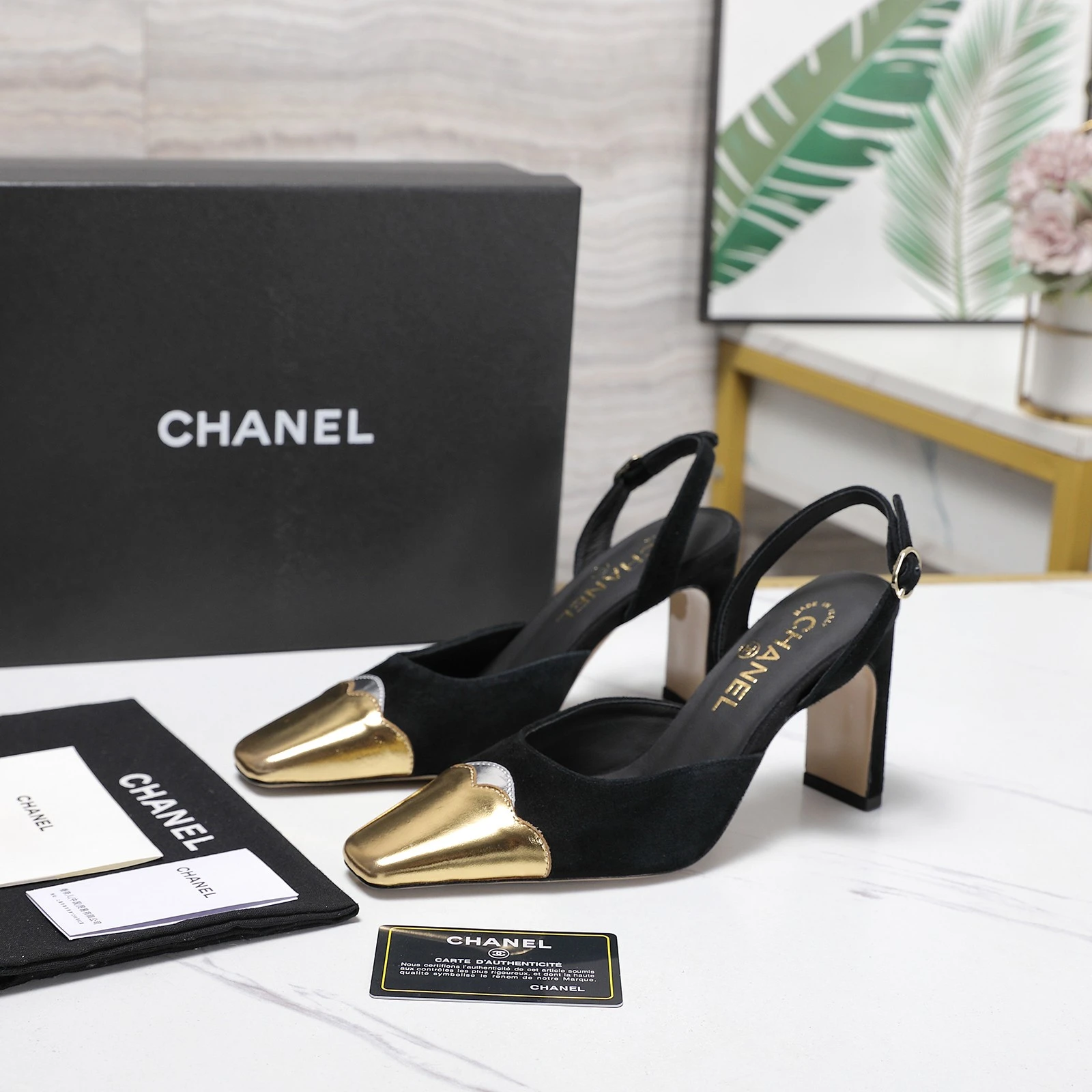 Chanel Sandals — e11f6bfd