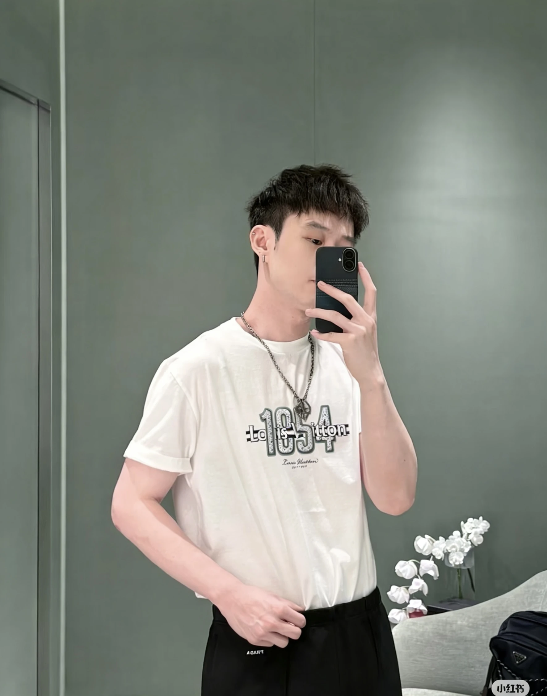 Louis Vuitton T-Shirt — 69c1d21b