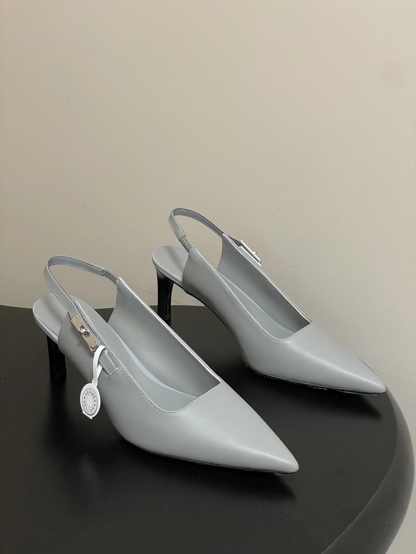 Hermès Sandals — 55cac610