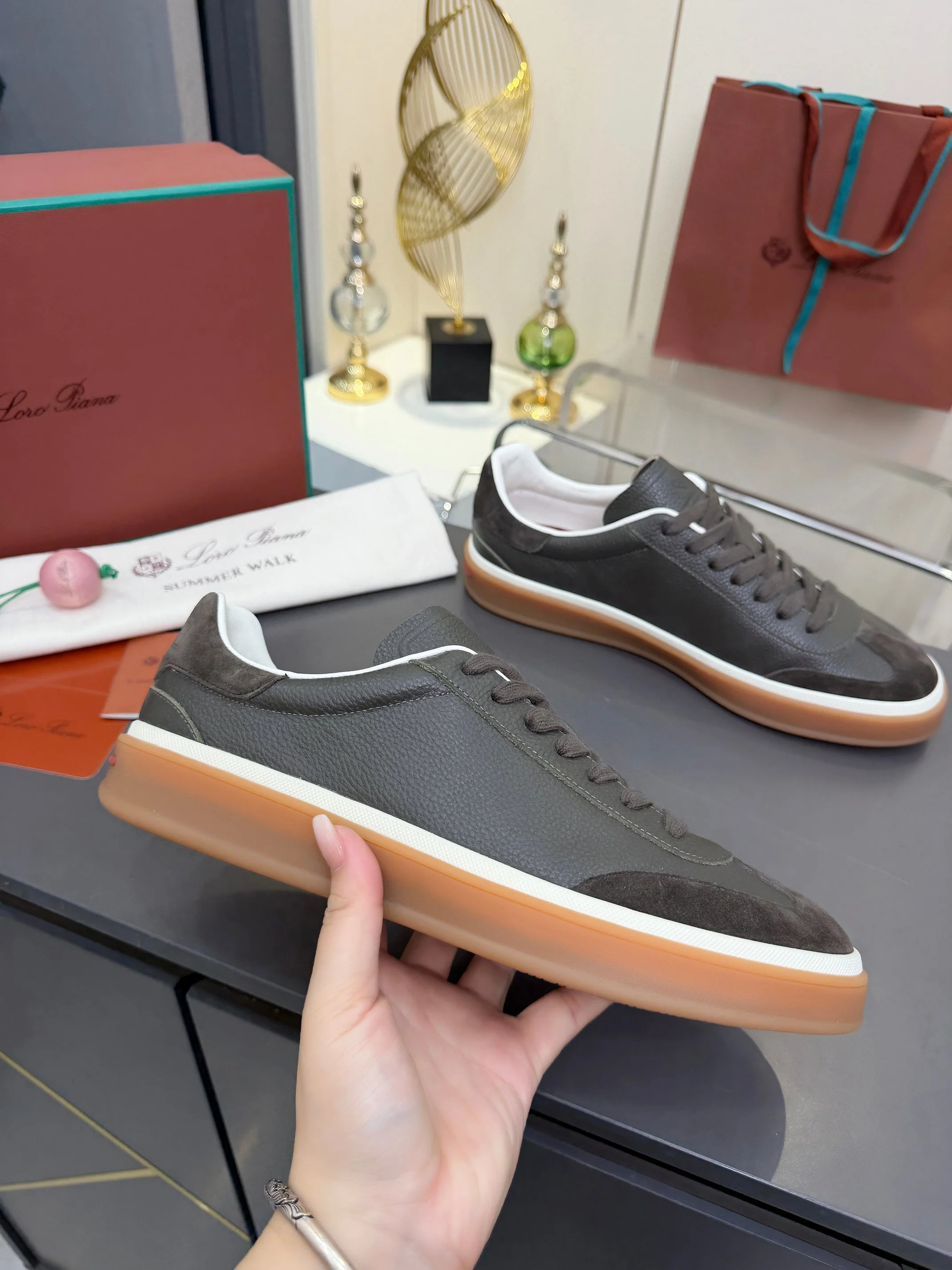 Loro Piana Sneakers — d95dfad6