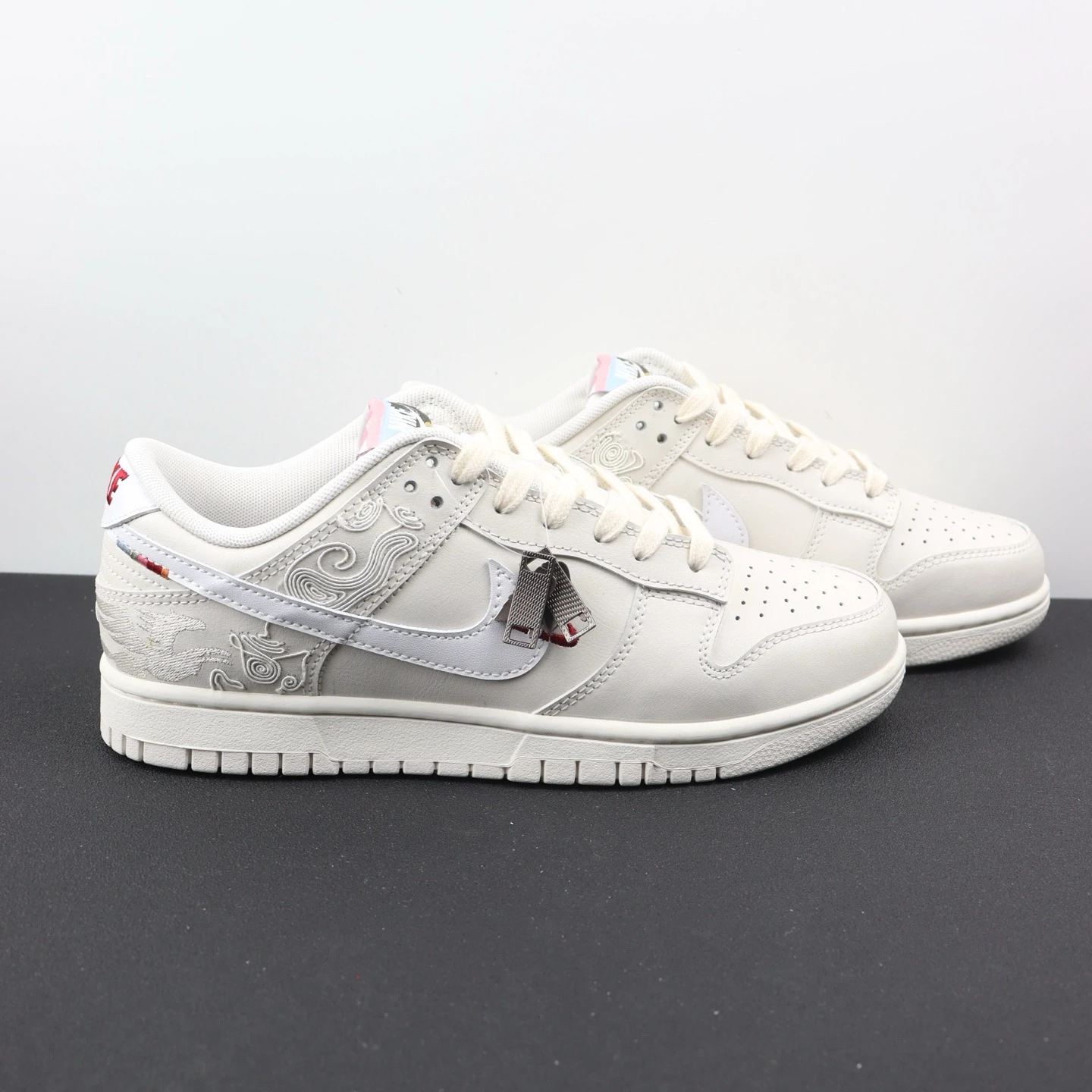 Nike Shoes — efff9030