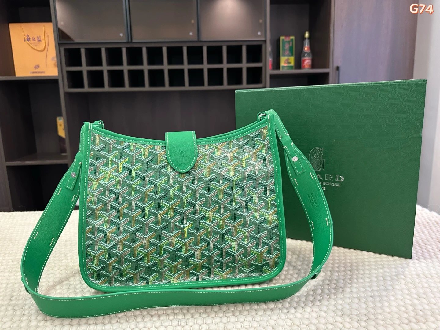 Goyard Bag — c6f0c403
