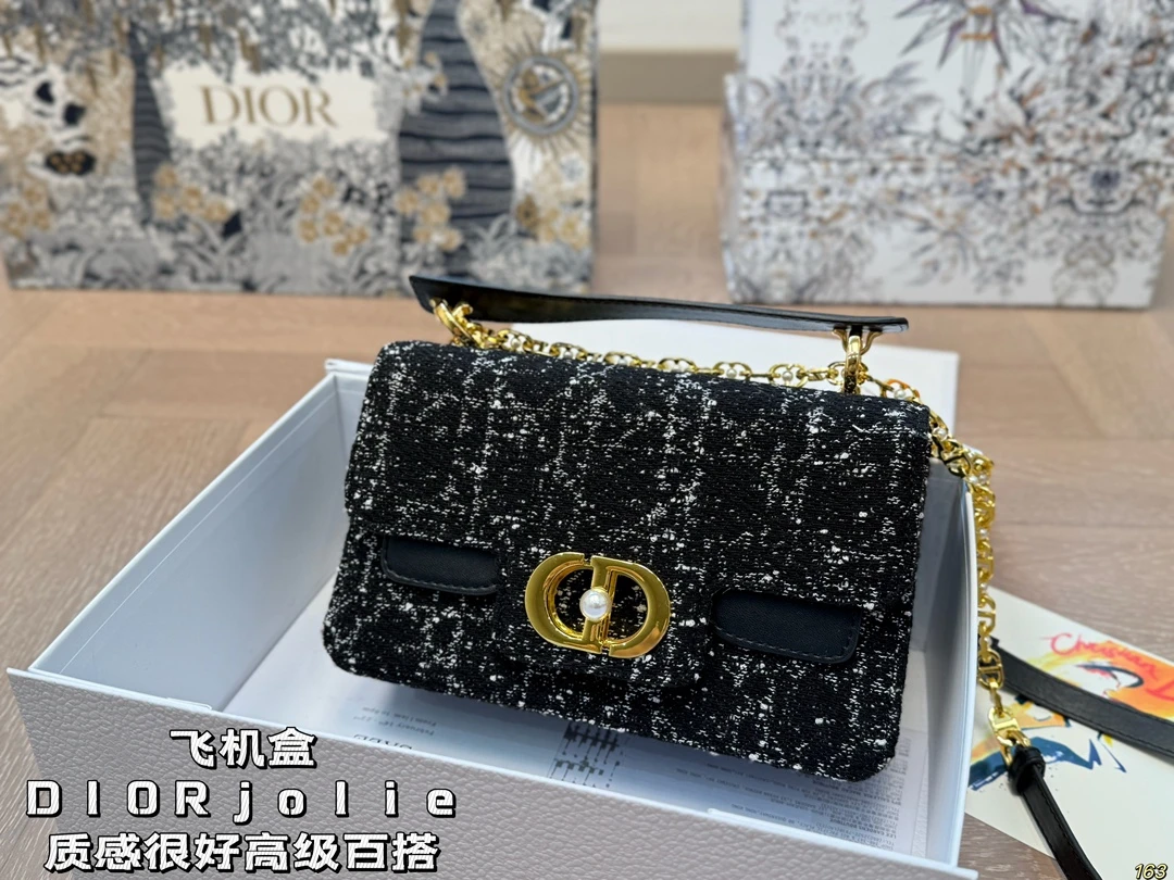 Dior Bag — f8235831