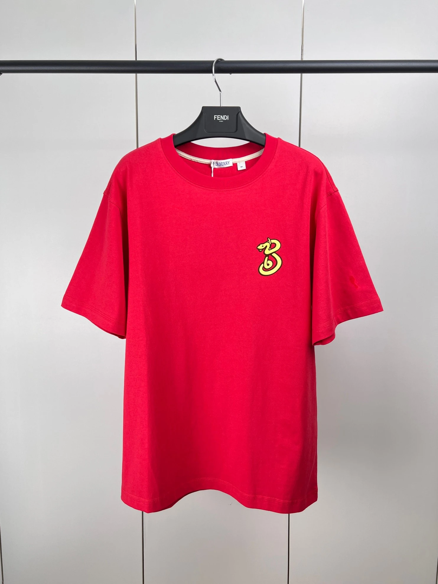 Burberry T-Shirt — 95bb1bd5