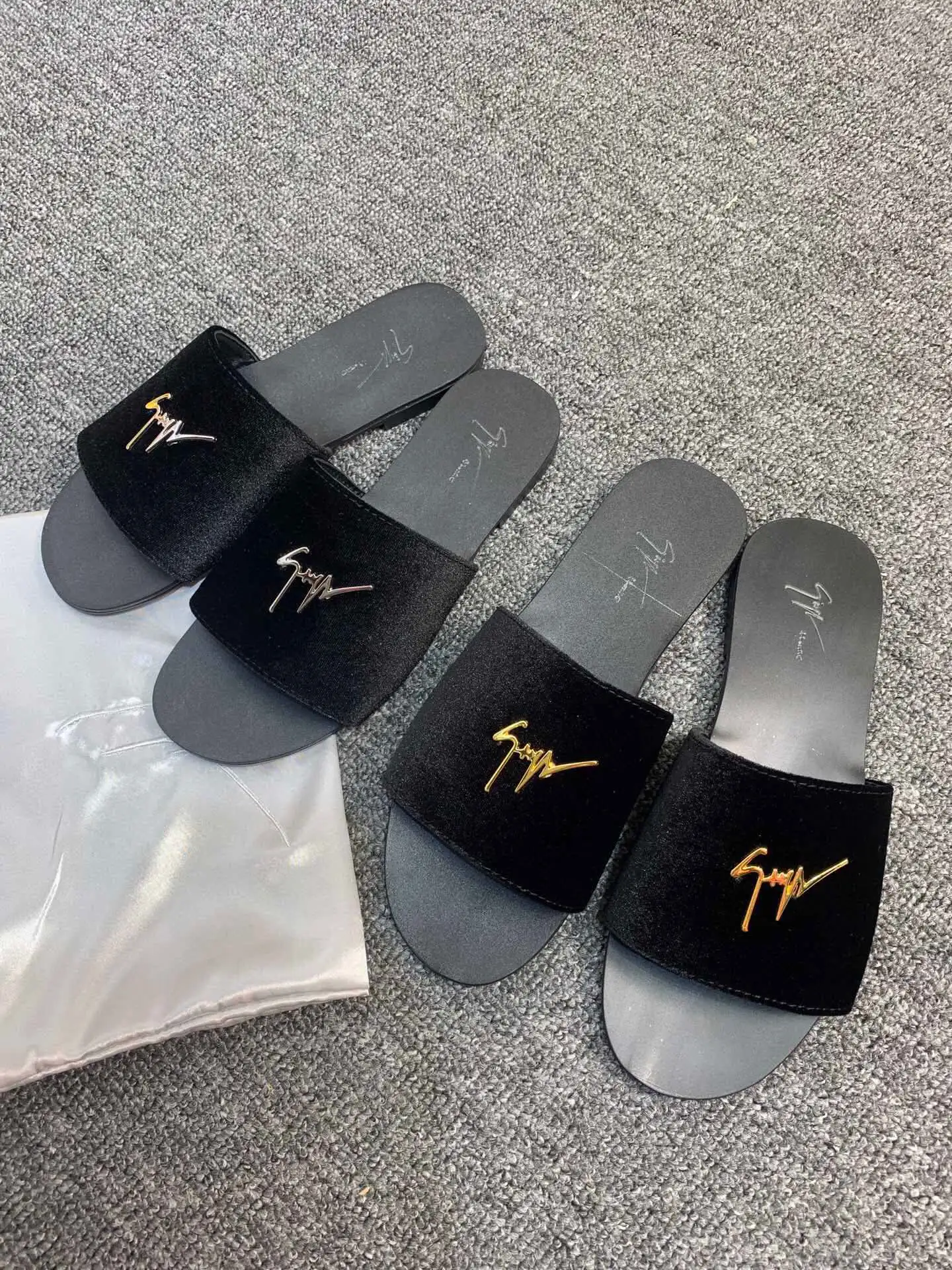 Giuseppe Zanotti Slippers — 67c54f4a
