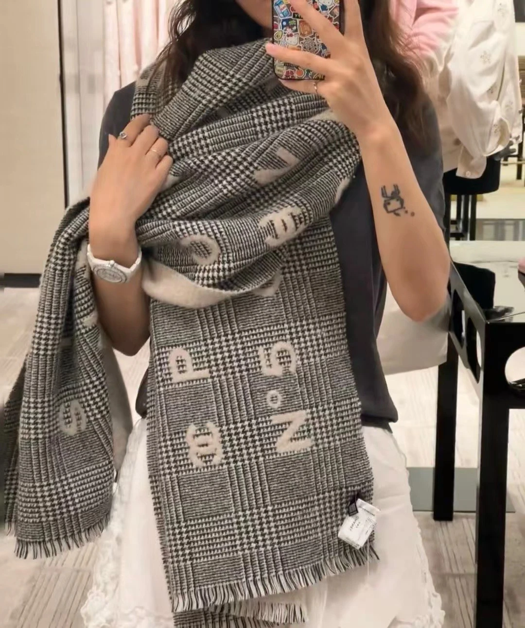 Chanel Scarves — b279cab1