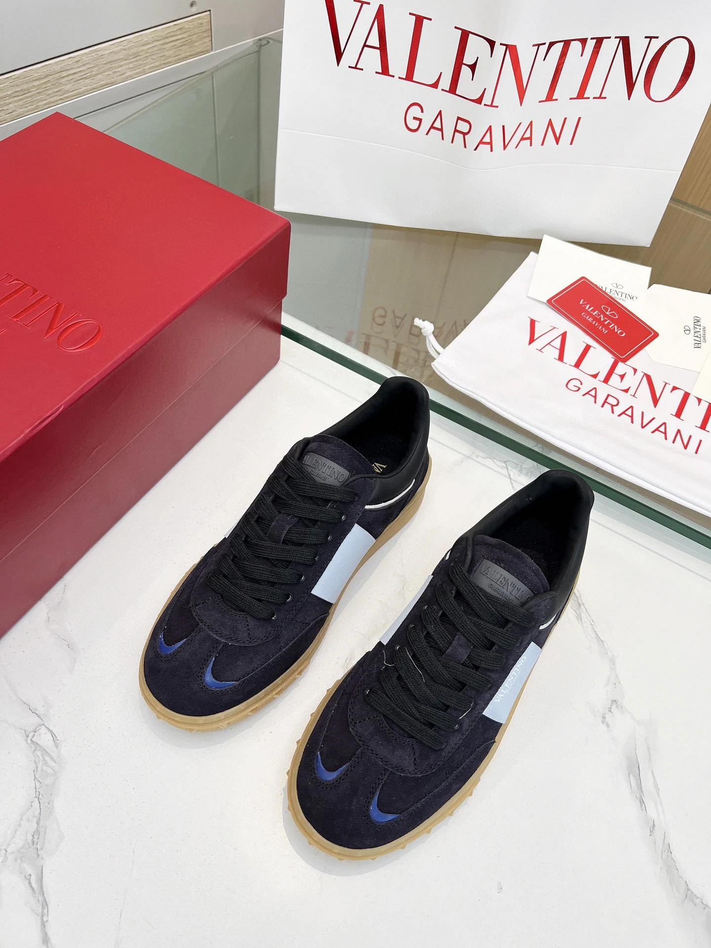 Valentino Sneakers — 559a773e