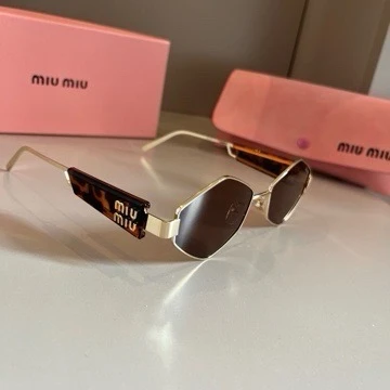 Miu Miu Eyewear — 5e893895