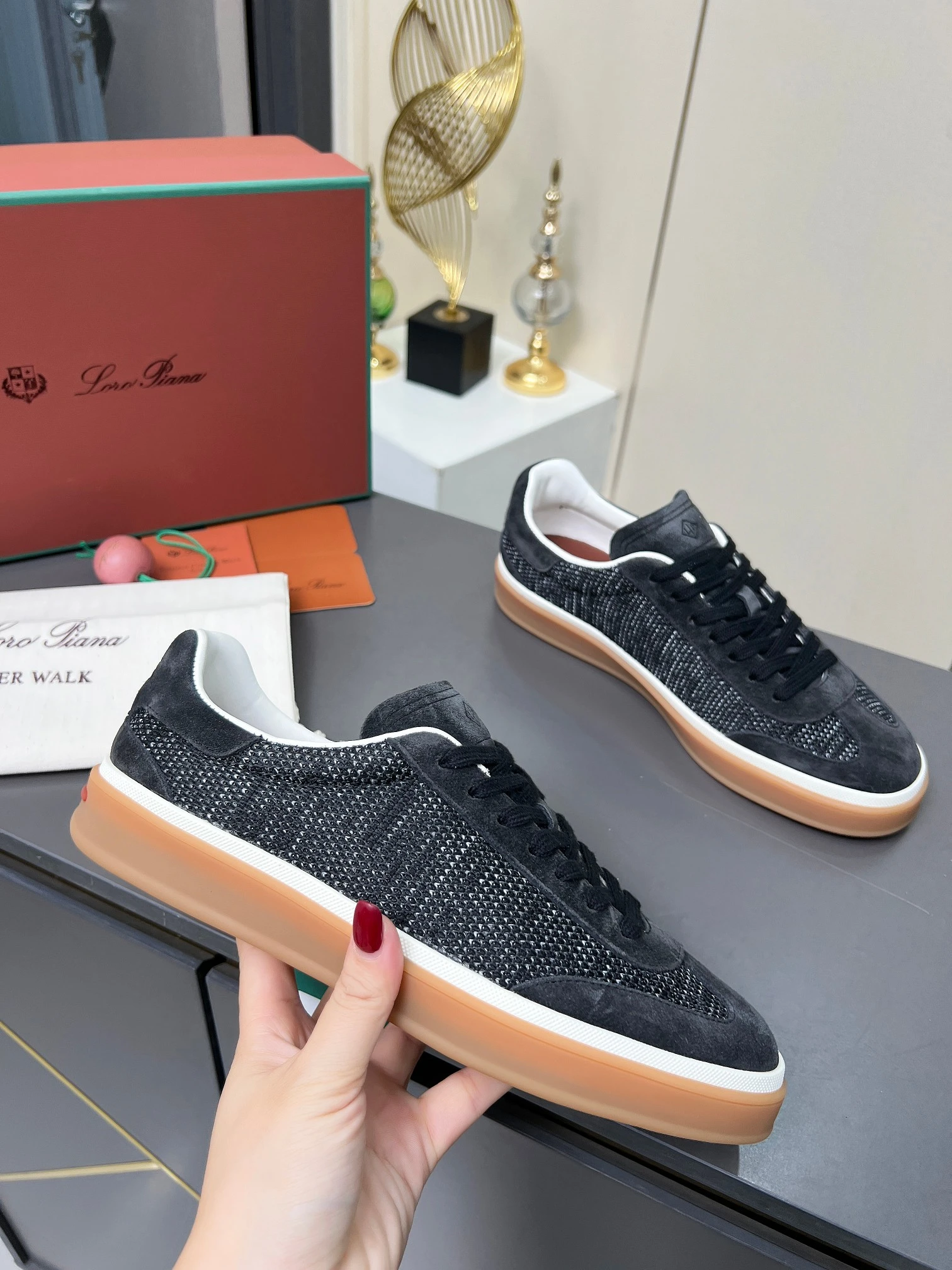 Loro Piana Sneakers — b0deafae