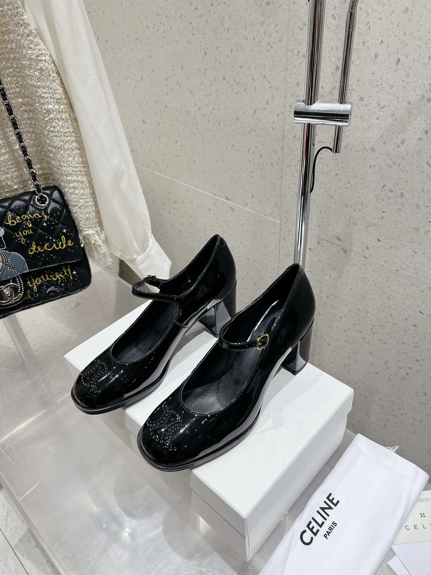 Celine Shoes — fec27afc