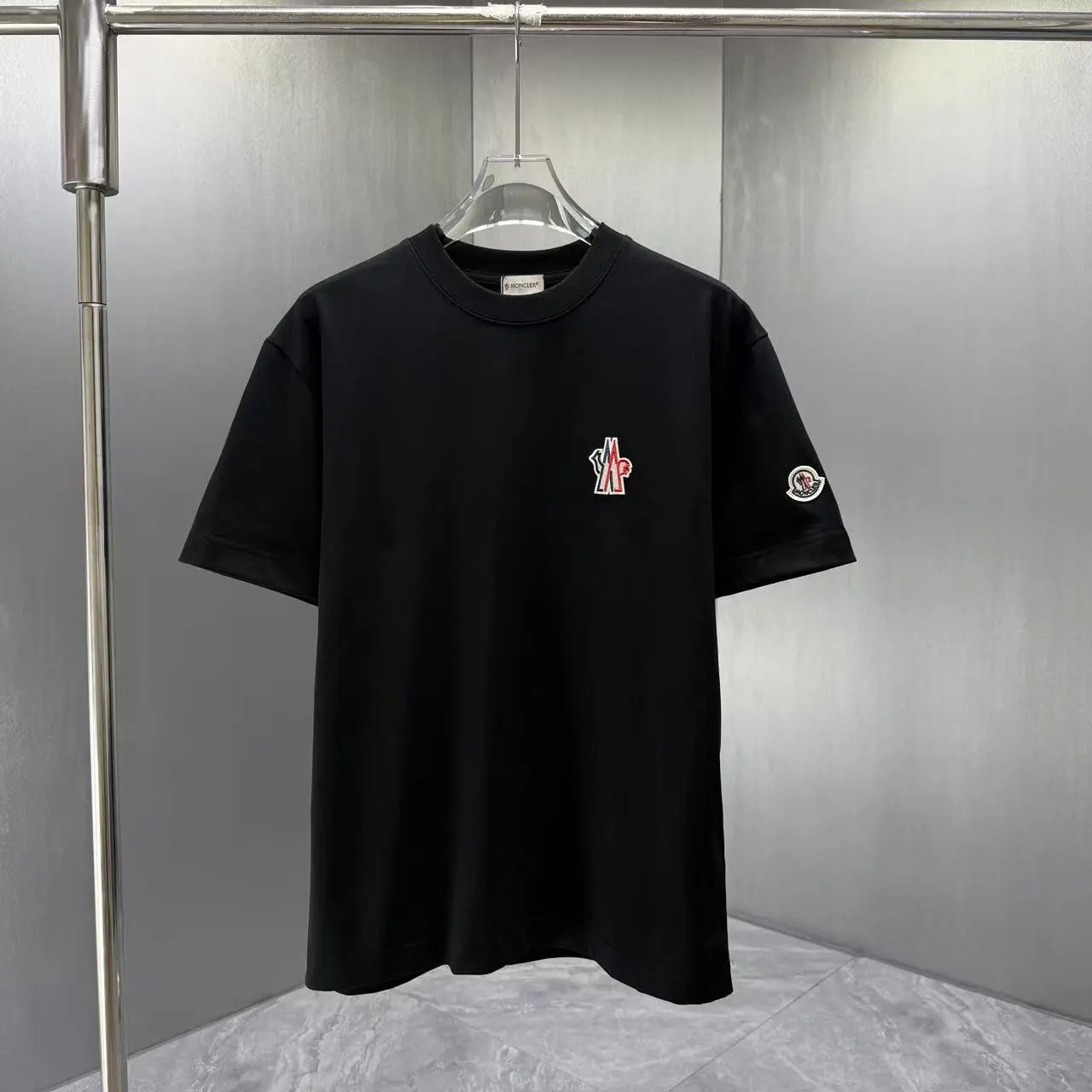 Moncler T-Shirt — de82ad92