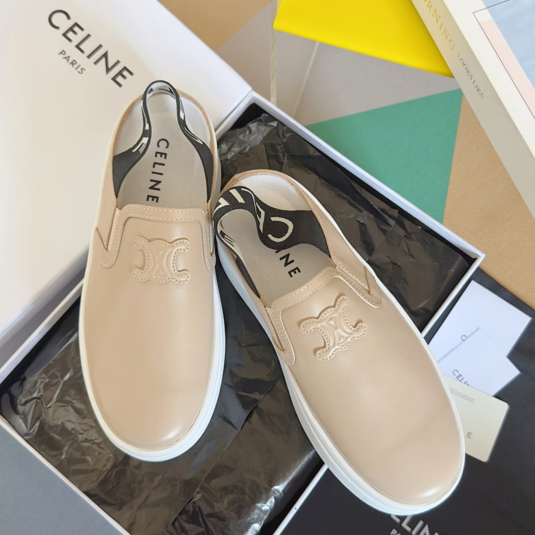 Celine Sneakers — 5ed45b1b