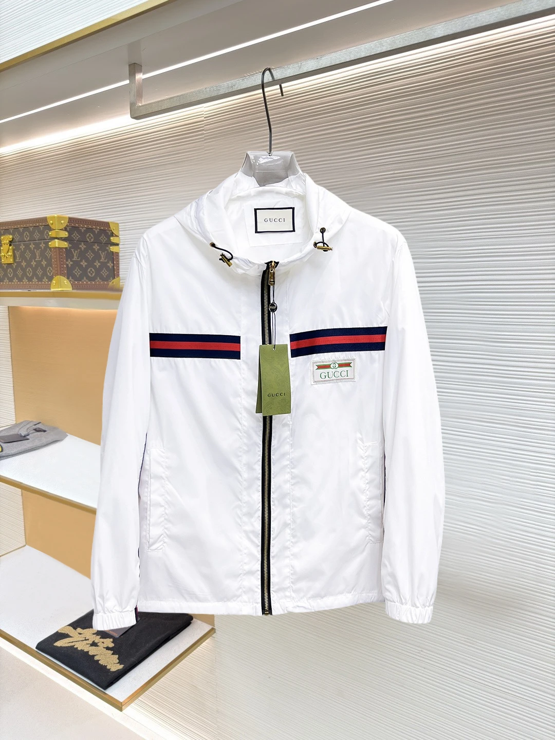 Gucci Jackets — c7e64cc4