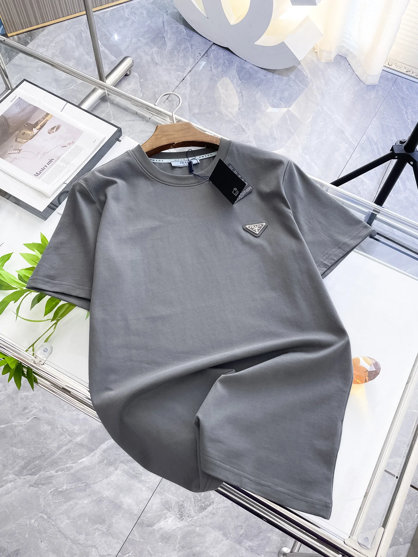 Prada T-Shirt — 4142fa46